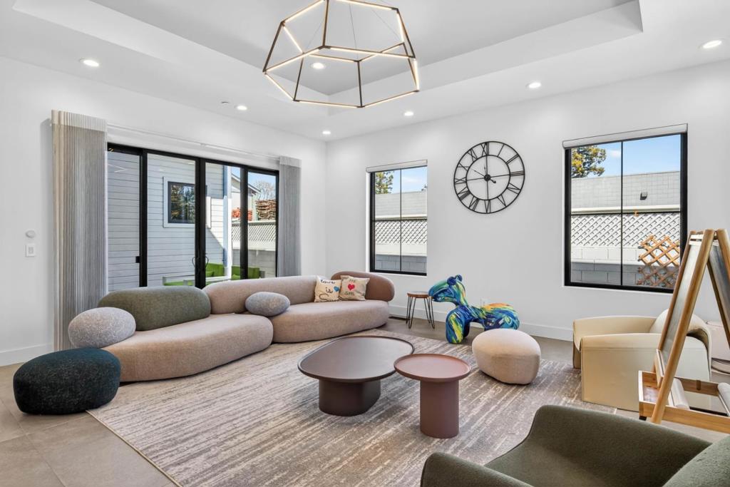 10291 Imperial Avenue