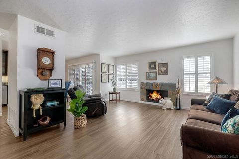 Photo of 1122 Via Loma Vista Vis, El Cajon, CA 92019 (MLS # 250043669SD)