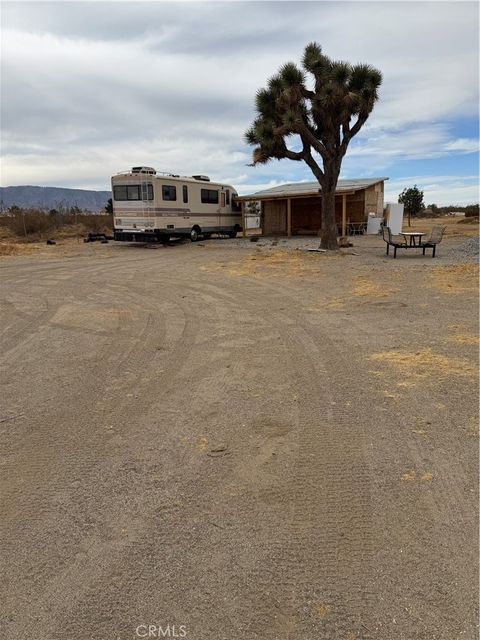 Photo of 3185 Olivera Road, Phelan, CA 92371 (MLS # HD25006236)