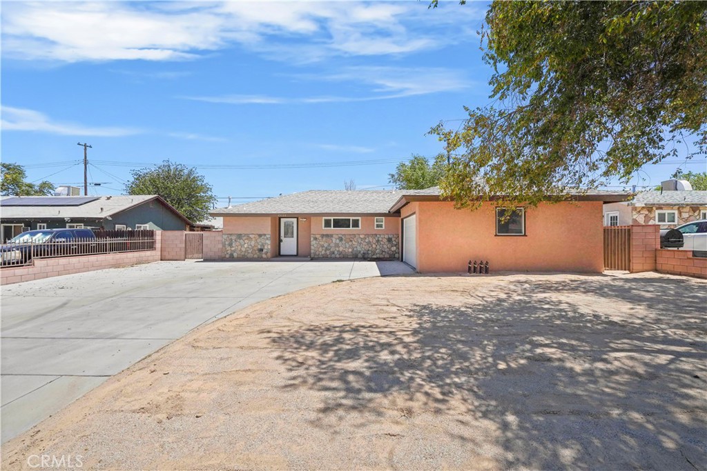 Come see this completely renovated spacious house located in a desirable area of Lancaster! This 4 bedroom 2 bathroom house sits on an expansive lot and features new flooring, paint, kitchen, bathrooms, appliances, camera system, and landscaping! The house features a spacious primary suite and great floor plan perfect for entertaining guests all year!