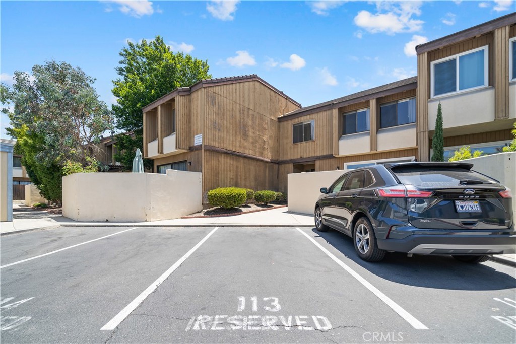 1318 S Walnut Street 2607
