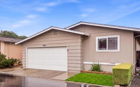 Photo of 263 Forest Drive, Morgan Hill, CA 95037 (MLS # ML82047334)