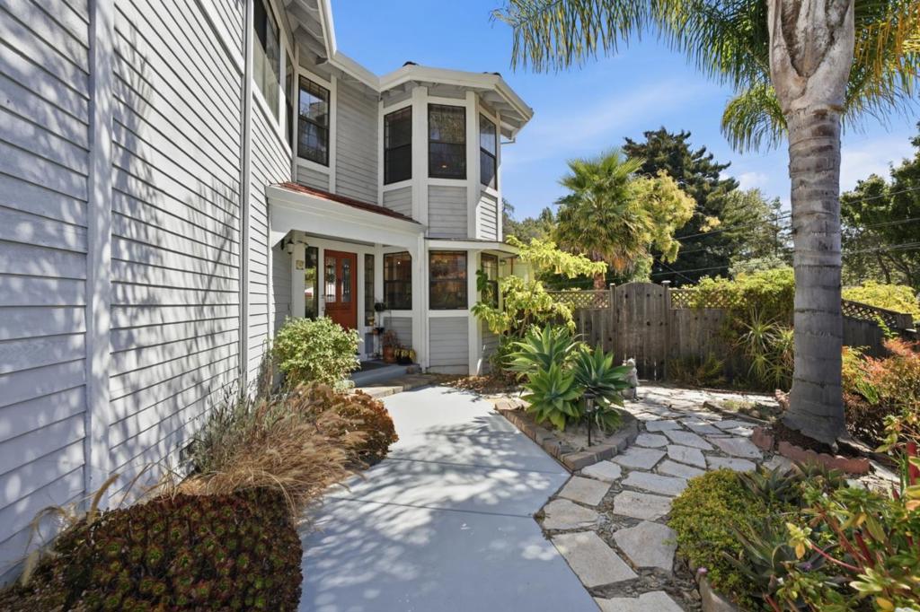 4439 Esta Lane