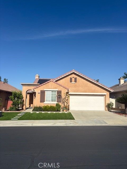 Photo of 28600 Grandview Dr, Moreno Valley, CA 92555 (MLS # OC26024913)