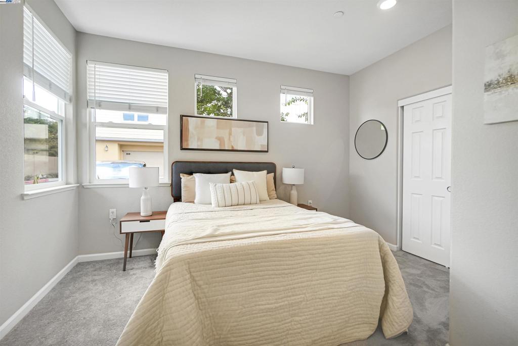 26583 Greta Lane
