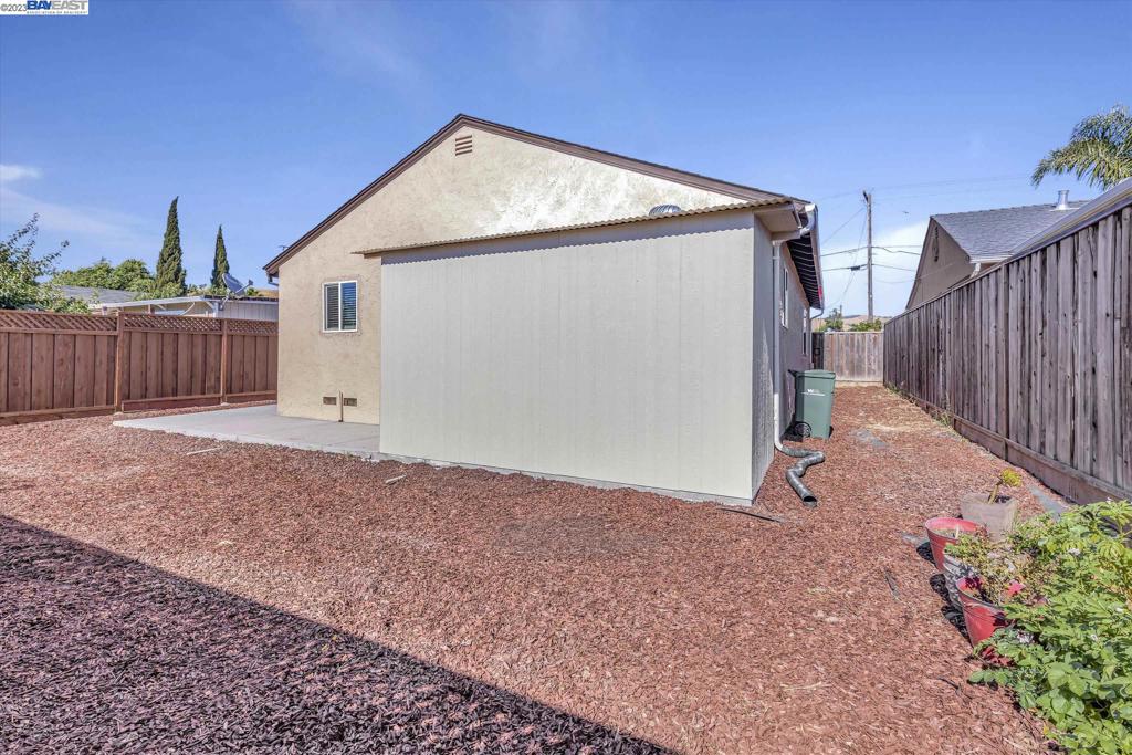 FAIRWAY - Residential