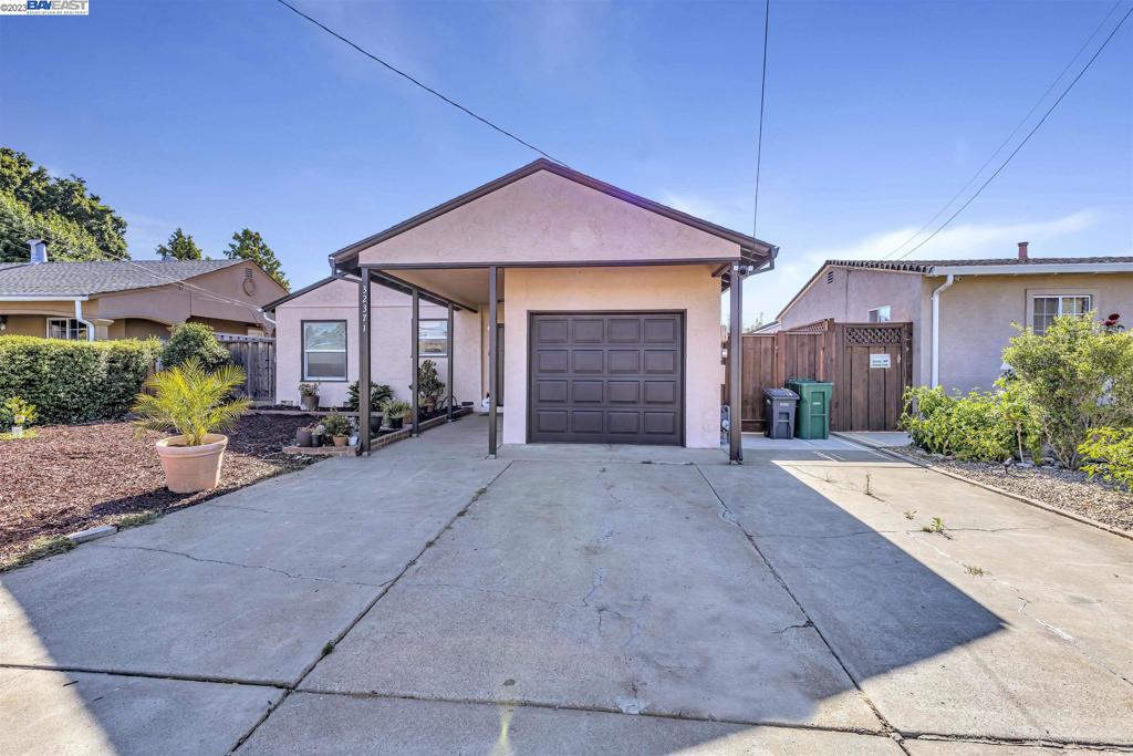 FAIRWAY - Residential