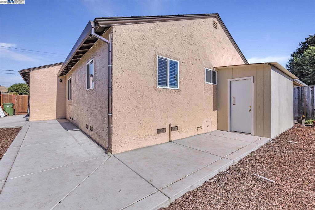 FAIRWAY - Residential