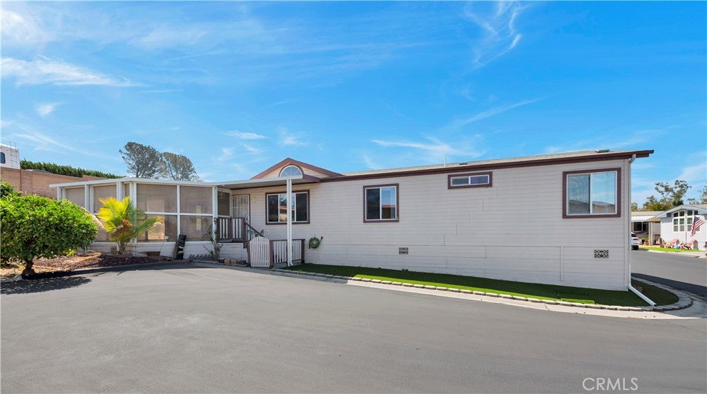 1175 La Moree Road