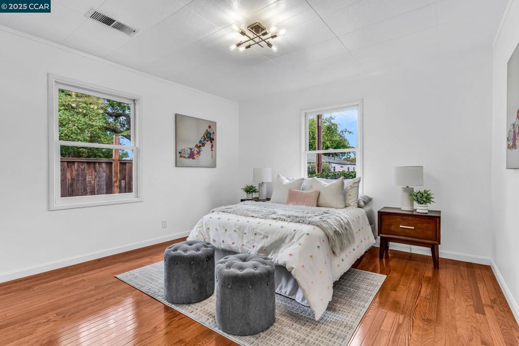 PLEASANT HEIGHTS - Residential