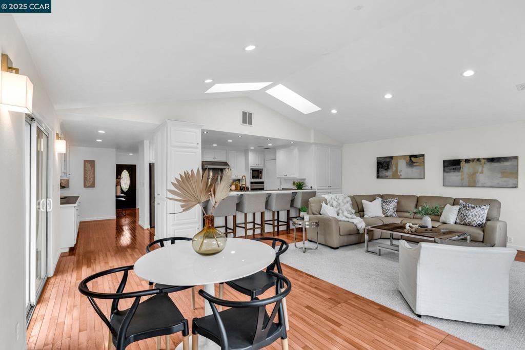 PLEASANT HEIGHTS - Residential