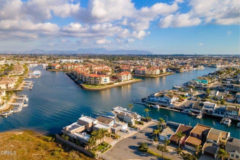 Photo of 4490 Eastbourne Bay, Oxnard, CA 93035 (MLS # V1-38618)