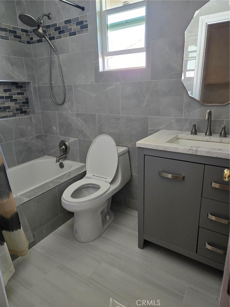 Parkside Estates (PKES) - Residential Lease