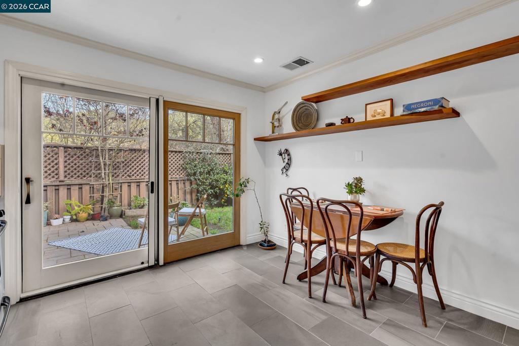 338 Olema Rd