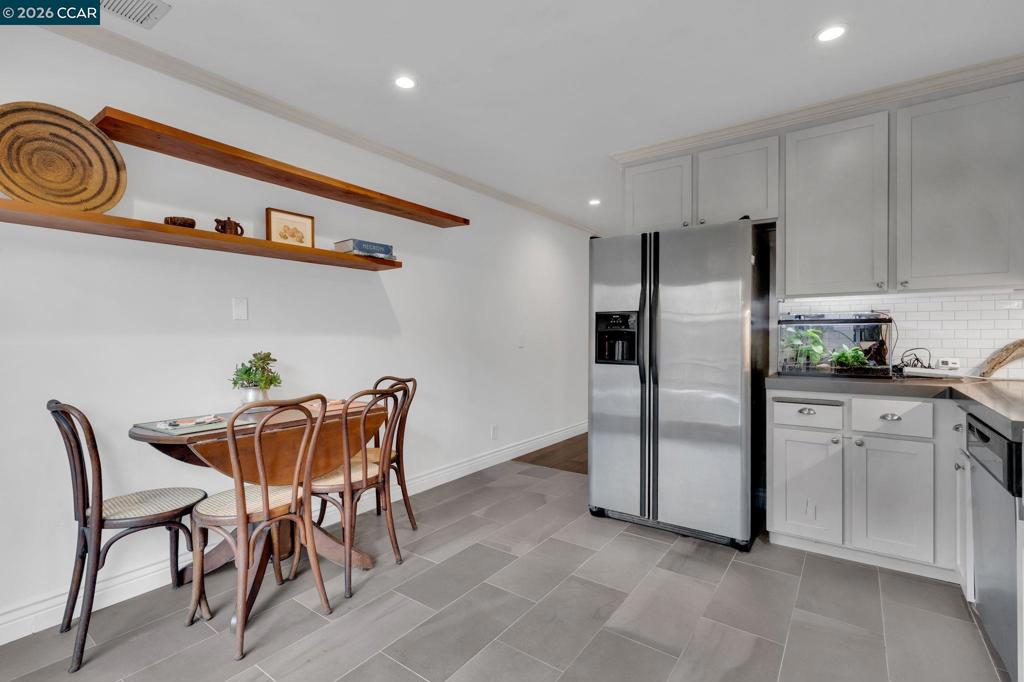 338 Olema Rd