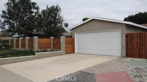 Photo of 870 Darrell ST, Costa Mesa, CA 92627 (MLS # NP26172867)
