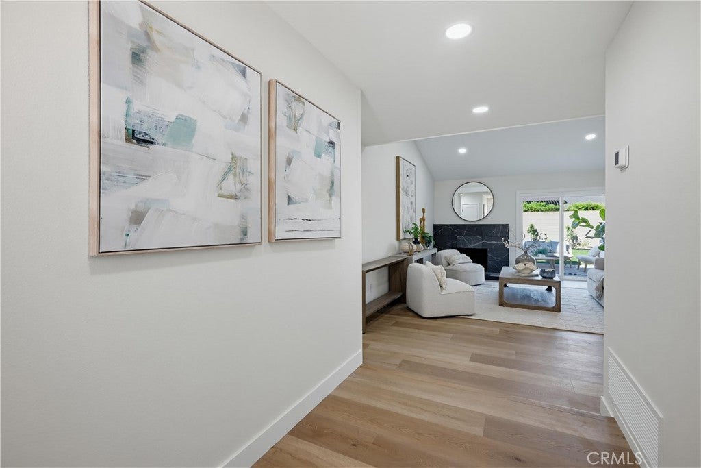 9921 Garrett Circle