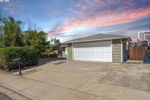 148 Spinnaker Way Pittsburg CA 94565
