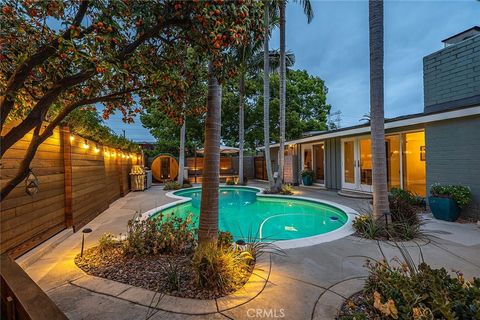 3109 Pattiz Avenue Long Beach CA 90808