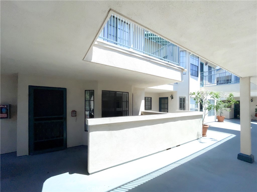 Eastside (ES) - Residential Lease