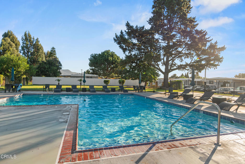 Lamplighter MHP - 0451 - Manufactured In Park