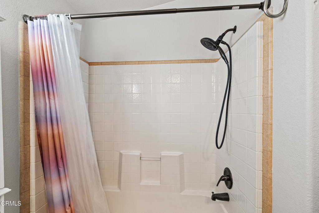 Lamplighter MHP - 0451 - Manufactured In Park