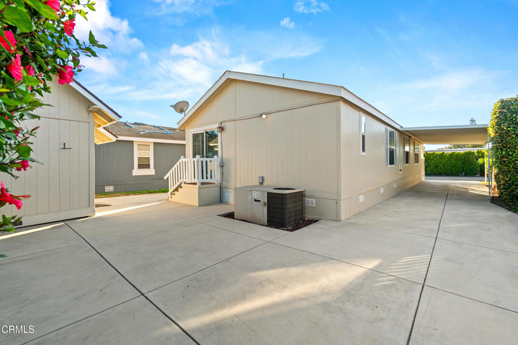 Lamplighter MHP - 0451 - Manufactured In Park