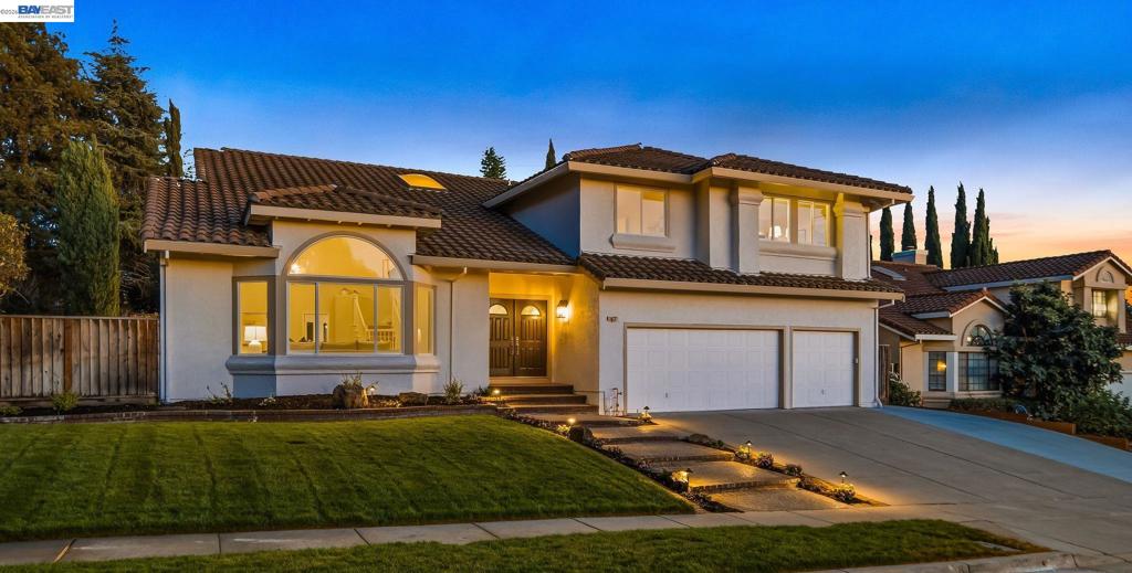 47 Palacio Ct