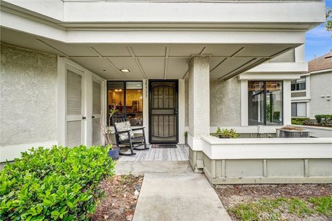 Photo of 25713 Sycamore Pointe, Lake Forest, CA 92630 (MLS # OC26103529)
