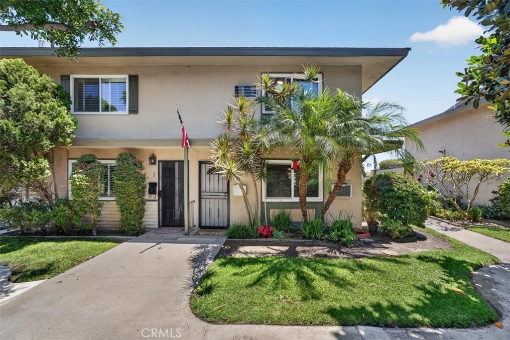 8788 Valley View C
