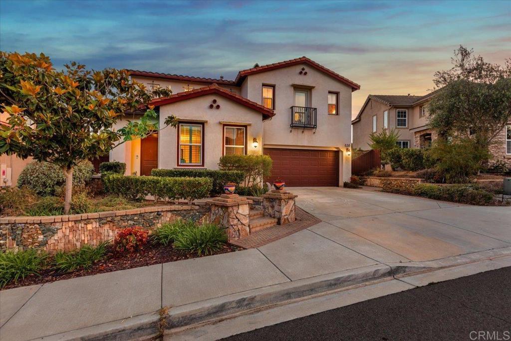 838 Luminara Way