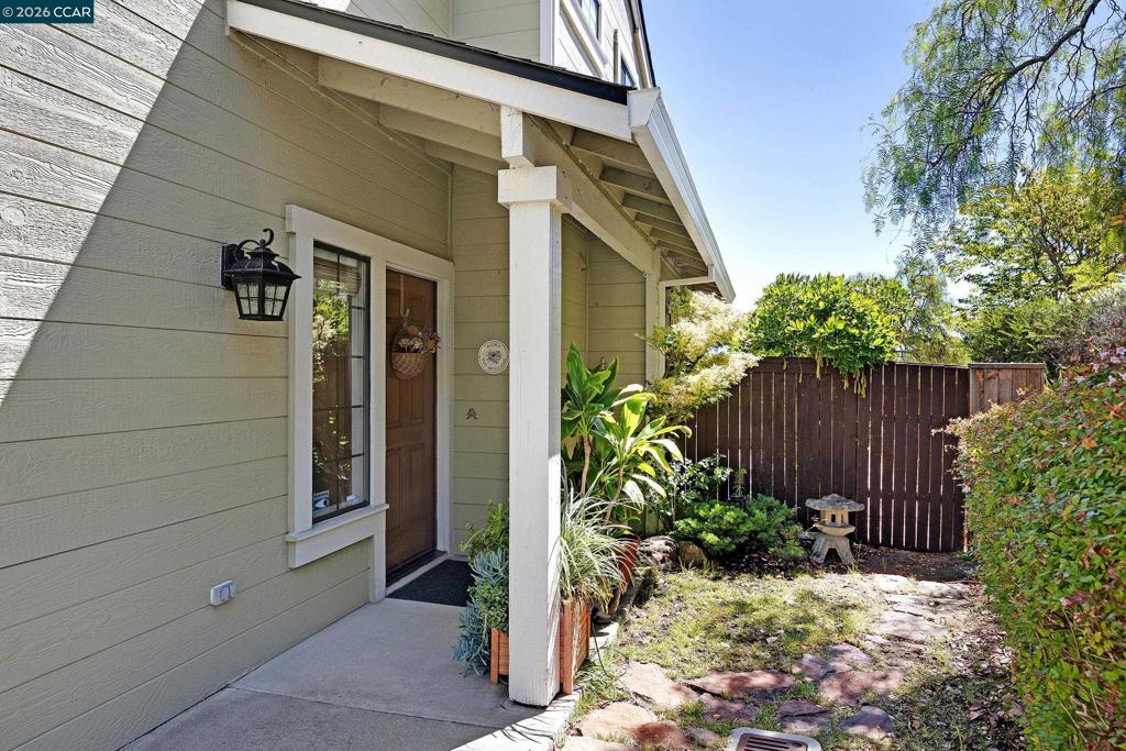 1315 Blue Oak Ct