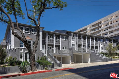 Photo of 1105 Alta Loma Road #2, West Hollywood, CA 90069 (MLS # 26853341)