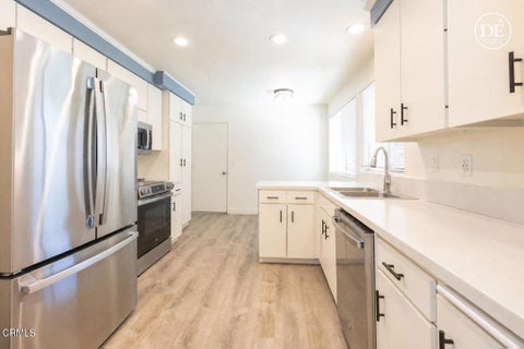 Tiny photo for 7213 Village 7 Vlg, Camarillo, CA 93012 (MLS # V1-38584)