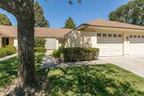 Photo of 7213 Village 7 Vlg, Camarillo, CA 93012 (MLS # V1-38584)