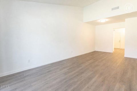 Tiny photo for 7213 Village 7 Vlg, Camarillo, CA 93012 (MLS # V1-38584)