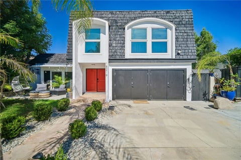 Photo of 18219 Erwin Street, Tarzana, CA 91335 (MLS # PF26219311)