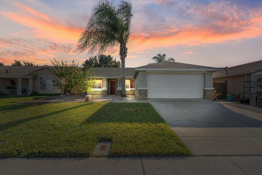 Welcome to this beautifully maintained 3-bedroom, 2-bathroom home nestled in one of Hollisters charming neighborhoods.  Conviniently loctaed approx. 1 mile from Target, grocery stores and the main shopping area of Hollister. Easy access to Union Rd and Hwy 25 which are two of the main commuting coaridors. Step inside to discover an open floor plan filled with natural light, featuring a spacious living area, central AC, and a versatile dining space that can be converted into a fourth bedroom. The kitchen opens seamlessly into the living and dining areas, and then to the backyard. Out back, youll find a well-sized yard with beautiful views of the surrounding mountains. The home includes a solar lease. Schedule your tour today!