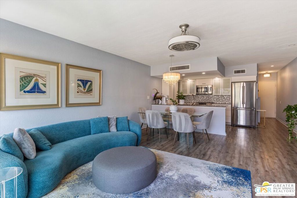 Smoke Tree Racquet Club - Residential
