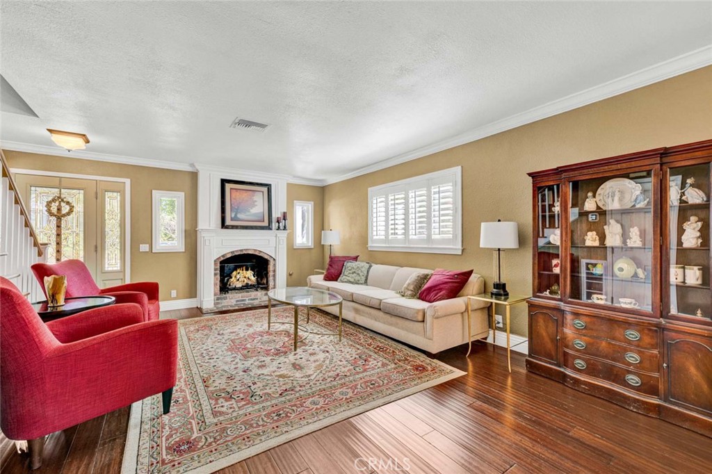 515 Pepper Tree Drive