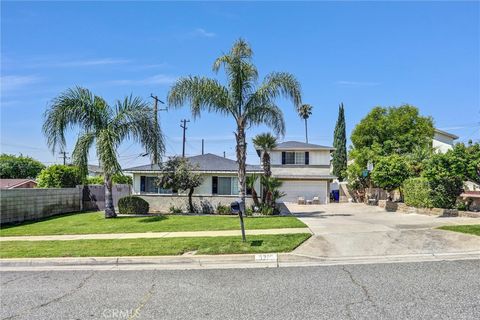 Photo of 6280 Kinlock Avenue, Rancho Cucamonga, CA 91737 (MLS # WS26077712)