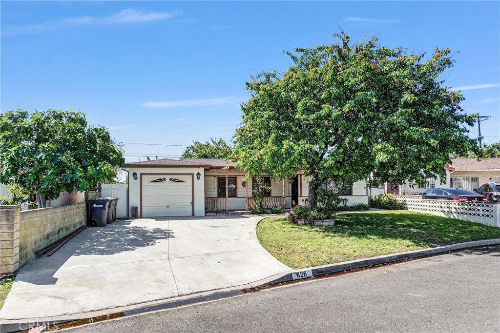 626 W Martinshire