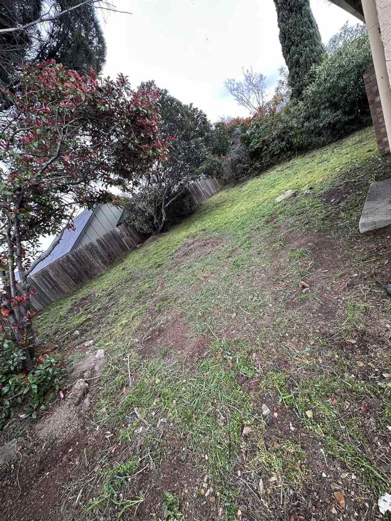 2121 2121 Apricot Ct