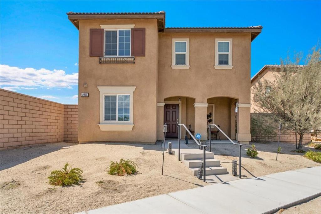 67566 Rio Vista Drive