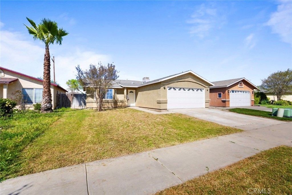 Photo of 557 Monique St Ct, Merced, CA 95341 (MLS # FR26058386)