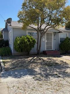 Fixer- Upper - 2-bedroom, 1-bathroom home located in the vibrant city of San Jose. With a cozy 904 sq ft of living space. The kitchen is equipped with an oven range - gas and refrigerator, providing all the essentials for your culinary needs. Inside laundry ensures practicality and ease of use, while the absence of garage spaces (Converted to storage space). offers a unique opportunity to explore alternate parking solutions. The home features wall furnace heating to keep you warm during colder months, alongside no cooling system for summer days. Located within the Alum Rock Union Elementary School District, this home is ideal for families prioritizing proximity to educational institutions.