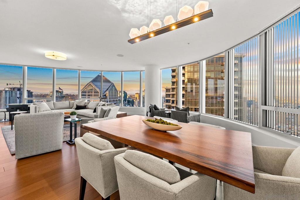 888 W E Street 3904
