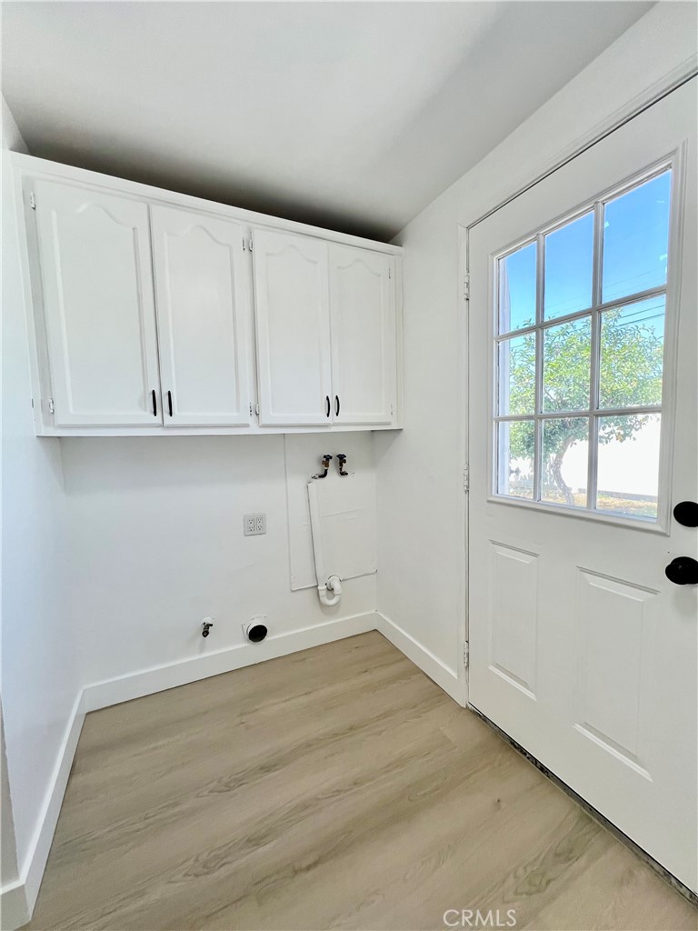 Properties 4 12987 Correnti Street