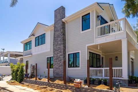 Property photo of 305 J Avenue, Coronado, CA 92118