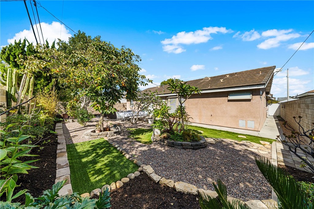 Dutch Haven Marina (DHMA) - Residential